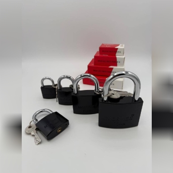 قفل آویز مغزی برنجی بدنه مشکی 