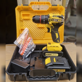 🟠دریل شارژی براشلس دیوالت 