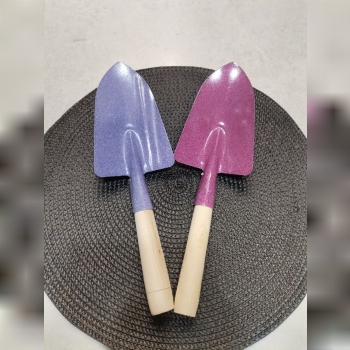  بیلچه باغبانی تعداد در کیسه ۱۵۰ عدد جهت اطلاع از قی‌مت ها لطفا عضو کانال تلگرامی شوید. مدیریت:مهدی 