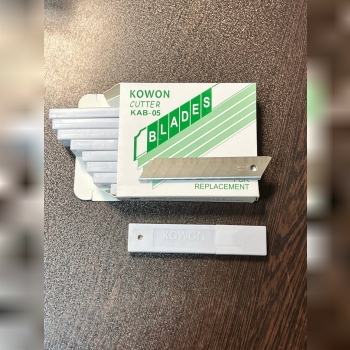 تولید وپخش انواع تیغ کاتر و شیشه پاکن