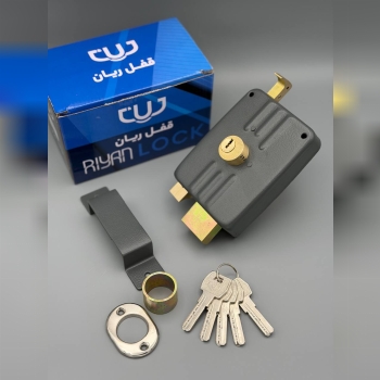  قفل حیاطی طرح ایزو ریان مغزی-زبانه-دسته برنج کیفی