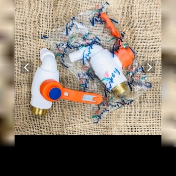 شیر اب پلاستیکی