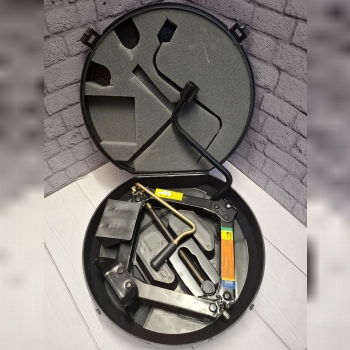 جک فابریک جک تاشو خودرو