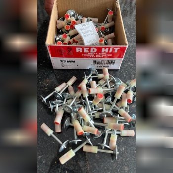 میخ و چاشنی ردهیت RED HIT میخ و چاشنی سرهمی، چاشنی سرخود REDHIT رد هیت اصلی (کله گاوی) درحال توزیع ا