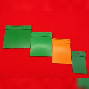 لیسه ۴ عددی پلاستیکی