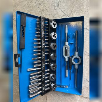 جعبه حدیده و قلاویز