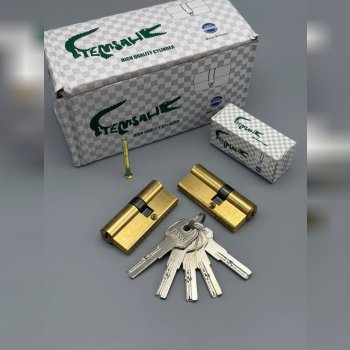 سیلندر ۷ سانت برنجی تمساح بدنه تمام برنج ۵کلید پا یه بلند آهنی کیفیت بسیار عالی با ضمانت خرابی بسیار